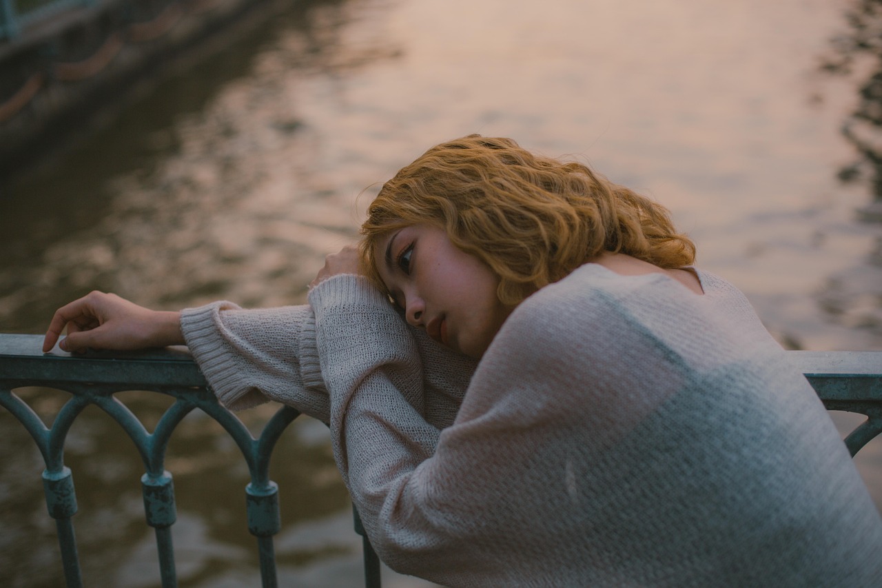 girl, sad, portrait, depression, alone, stress, sad girl, female, young woman, face, sadness, lonely, worried, unhappy, hairstyle, upset